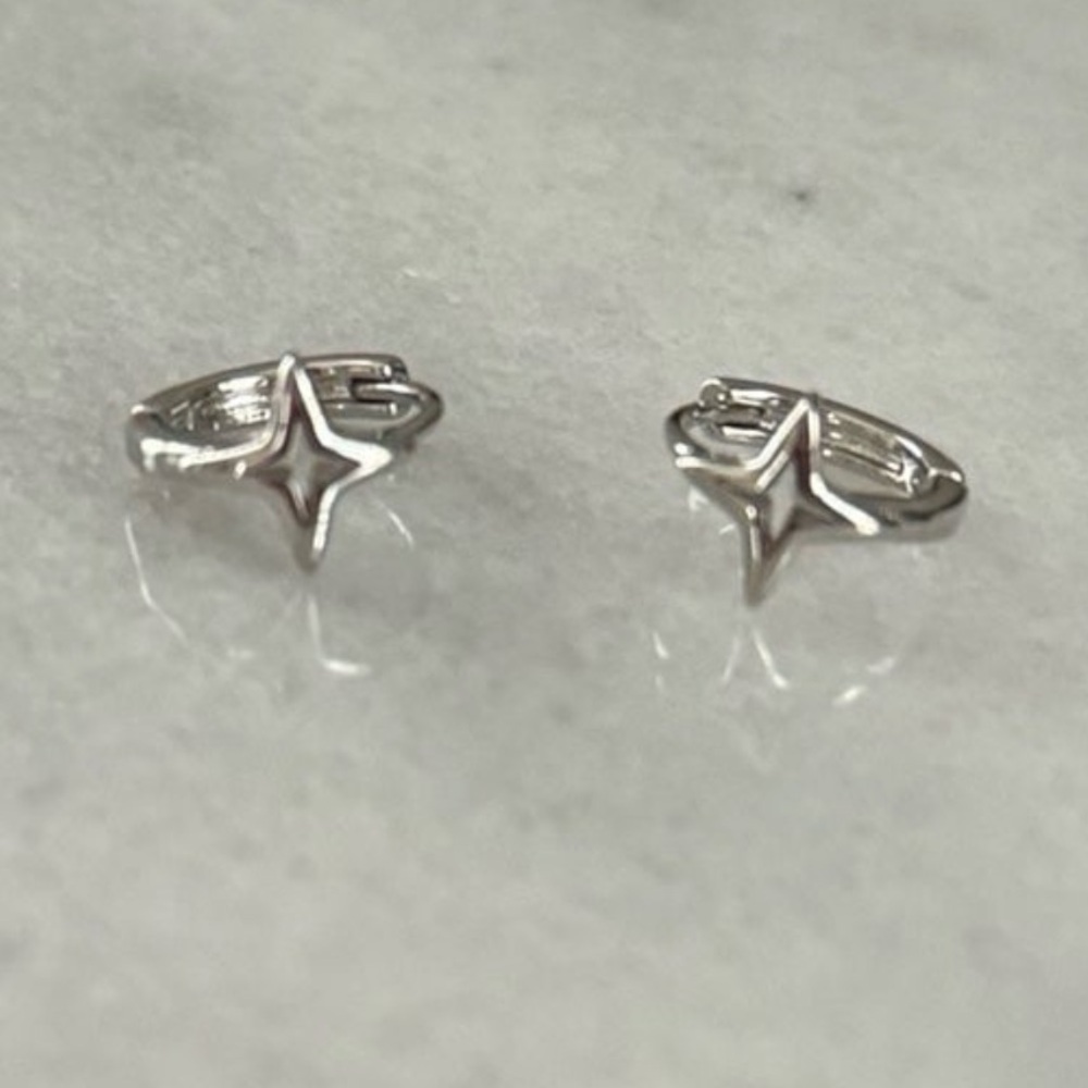 Sterling Silver Star Huggie Hoop Earrings Brand New